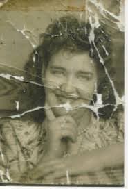 Photorealistic Vintage Photo Prompt for AI Photo Editing - 1